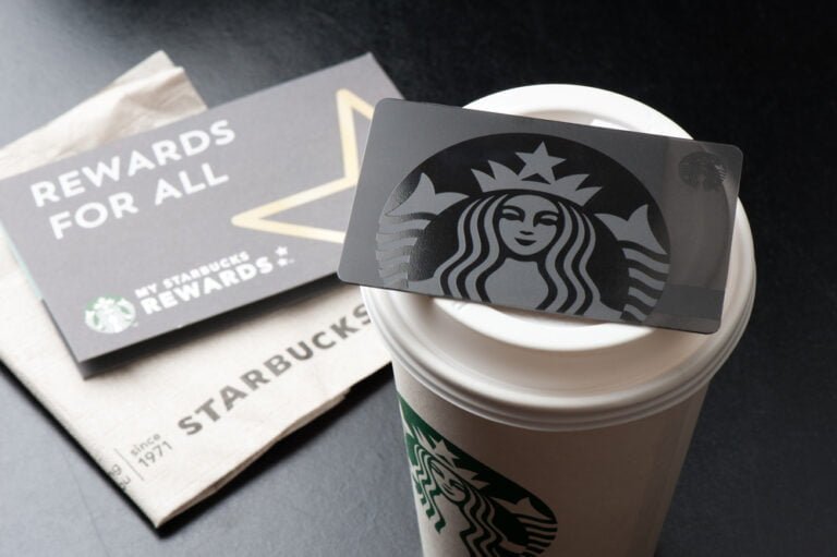 věrnostní program rewards of starbucks