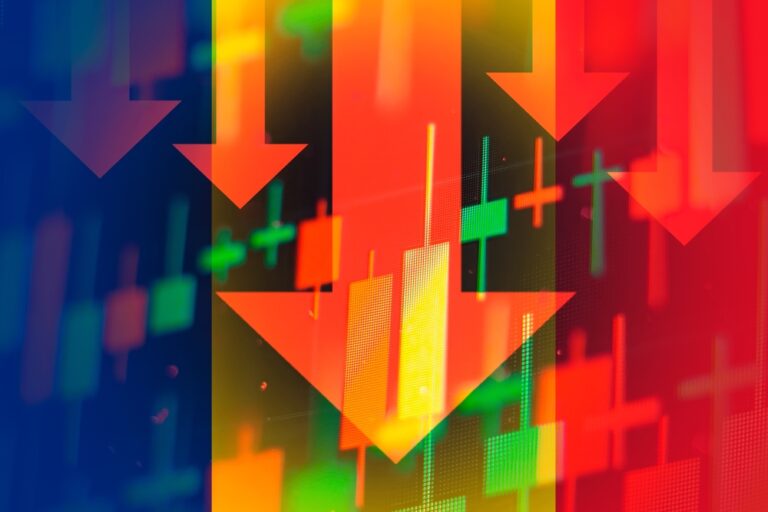 Klesající šipky znázorňující klesající trend na pražské burze