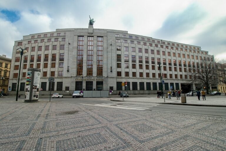 Kancelářská budova České národní banky v Praze
