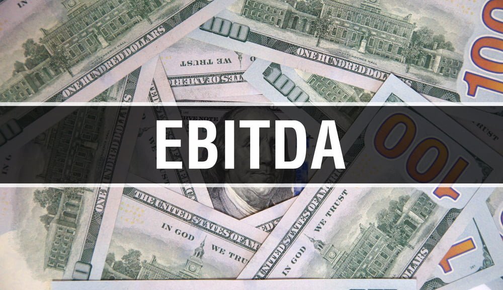 EBITDA na dolarové bankovce, koncept co je ebitda. Ukazatel finanční výkonnosti firem
